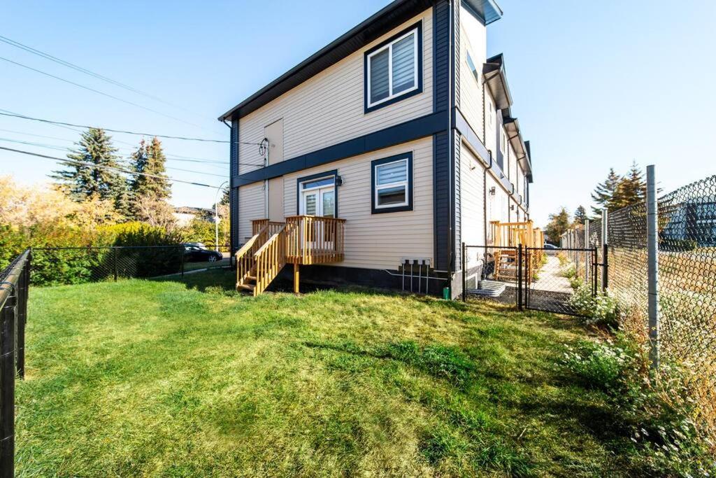 Modern Nordic Escape, 3Br Near Wem & Dt, Aircon & Fireplace, Wifi, Sleeps 6! Edmonton Eksteriør billede